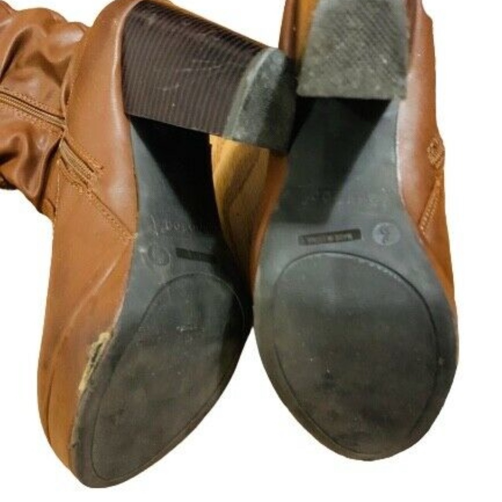 Scrunchy Brown Chunky Heel Boots - Size 9 - Picture 2 of 3